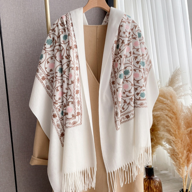 2025 New Embroidery Cashmere S - Woven Scarf Blanket ulasan dan harga