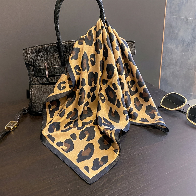 100% Silk Square Scarf Leopard - Face Scarf Mask ulasan dan harga